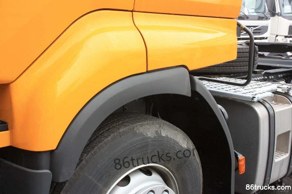 Renault Premium 380 DXi tracteur routier 380 ch 6X2(8 roues) (essieu relevable) Châssis (1) | 86Trucks