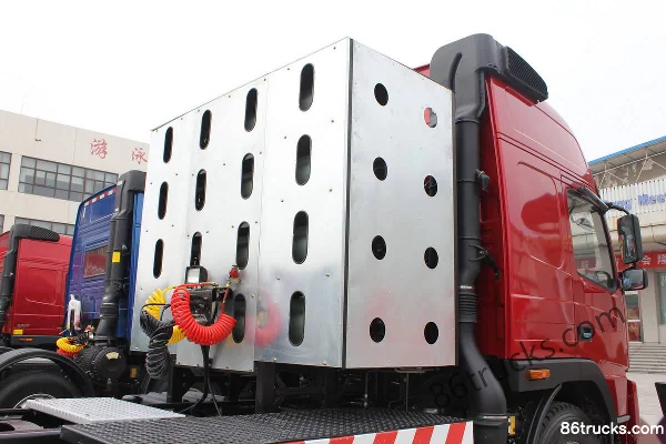 Dayun 350 hp 6X4(10 wheels) CNG tractor truck Chassis (1) | 86Trucks
