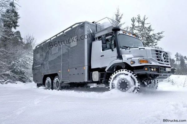 Mercedes-Benz Mercedes-Benz Zetros Medium Truck Cargo Trucks