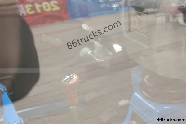 Wuzheng Aoxiang Fully Enclosed Dump Three-Wheel Low-Speed Truck Cab (2) | 86Trucks