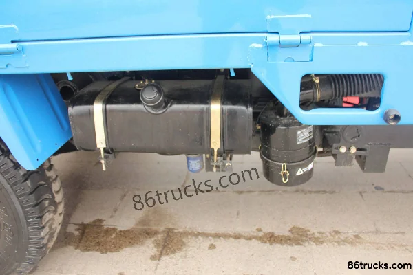 Wuzheng Aoxiang Fully Enclosed Dump Three-Wheel Low-Speed Truck Chassis (3) | 86Trucks