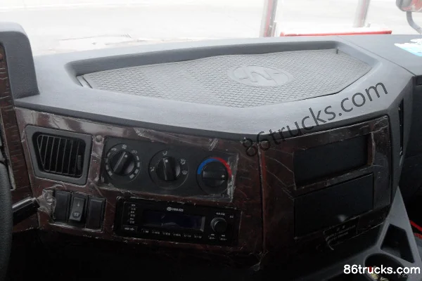 SAIC Hongyan Jingang Heavy Truck 310hp 6X4(10 wheels) 5.6m Dump Truck Cab (3) | 86Trucks