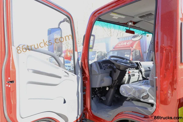 JAC Shuailing Q6 Comfort 136hp 4X2(6 wheels) 4.18m Single Row Flatbed Light Truck (China VI) Cab (1) | 86Trucks