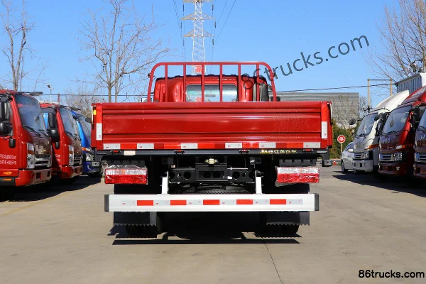 JAC Shuailing Q6 Comfort 136hp 4X2(6 wheels) 4.18m Single Row Flatbed Light Truck (China VI) Body (3) | 86Trucks