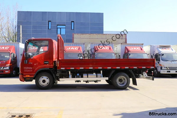 JAC Shuailing Q6 Comfort 136hp 4X2(6 wheels) 4.18m Single Row Flatbed Light Truck (China VI) Body (1) | 86Trucks