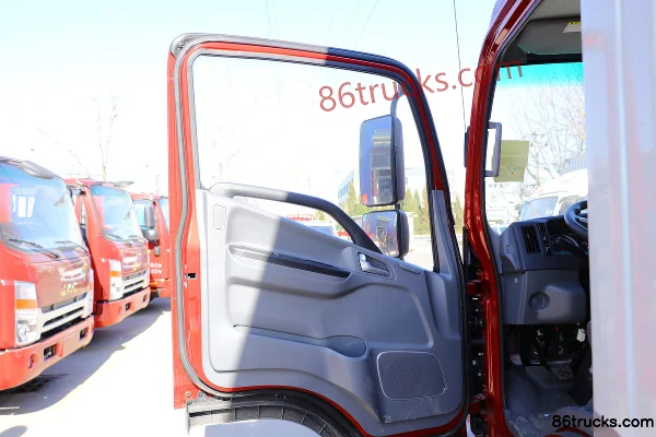 JAC Shuailing Q6 Luxury Edition 136hp 4X2(6 wheels) 4.12m Single Row Van Light Truck (China VI) Cab (1) | 86Trucks