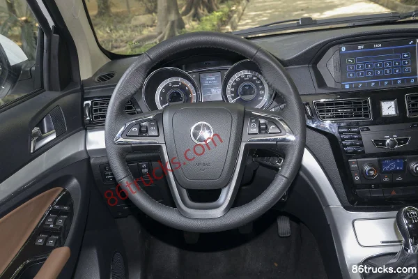 Dayun 2020 Zunxiang 2.0T Diesel 163 hp 6-Speed Manual 4WD Long Wheelbase Double Cab Pickup (4) | 86Trucks