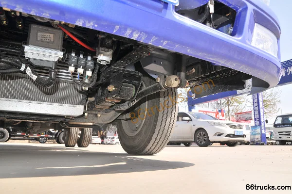 Tangjun Ouling T1 Series 110 hp 4X2(6 wheels) 3.02 m dump truck Chassis (2) | 86Trucks