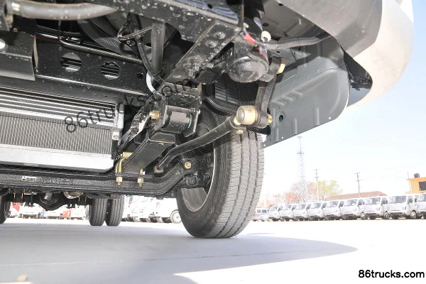 Tangjun V5 Series 115 hp 4X2(6 wheels) 3.01m Double Cab Stake Micro Truck Chassis (3) | 86Trucks