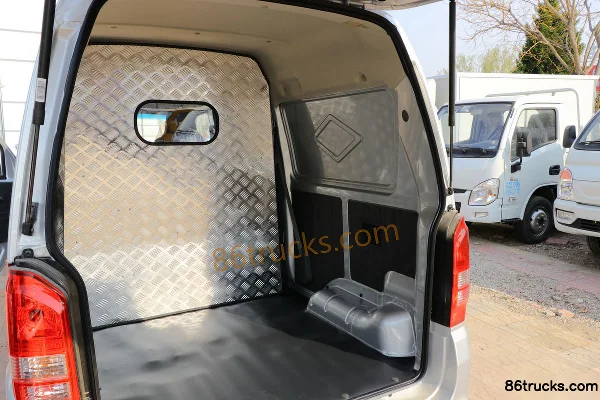 Dongfeng K05S 2019 Practical 68hp 5-seat 1.0L Van (China V) Body (3) | 86Trucks