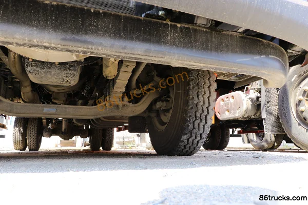 Dongfeng Commercial Vehicle Tianjin KR 190hp 4X2(6 wheels) 6.2m Flatbed Cargo Truck (China VI) Chassis (3) | 86Trucks