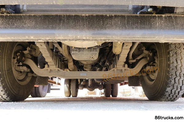 Dongfeng Commercial Vehicle Tianjin KR 190hp 4X2(6 wheels) 6.2m Flatbed Cargo Truck (China VI) Chassis (1) | 86Trucks