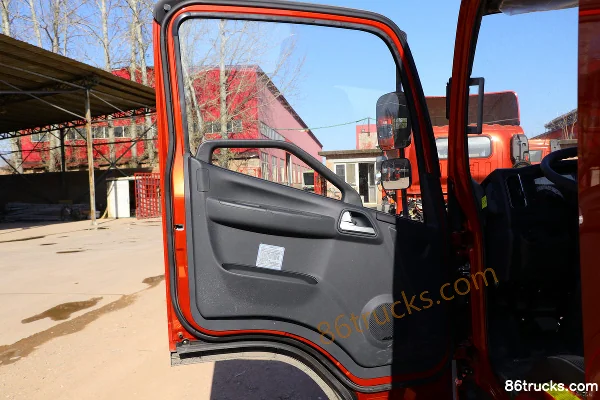 FAW Jiefang J6F 120 hp 4X2(6 wheels) 4.16m single-row van light truck Cab (1) | 86Trucks