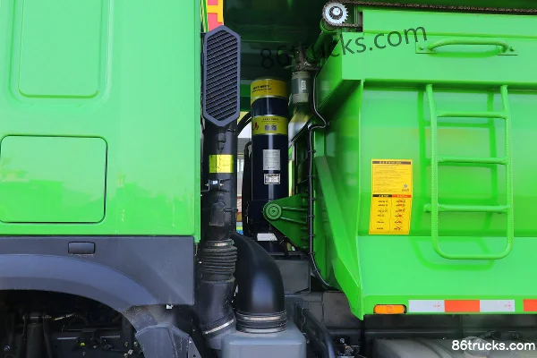 Sinotruk HOWO Heavy Truck 400hp 6X4(10 wheels) 5.6m Dump Truck (China VI) Body (2) | 86Trucks