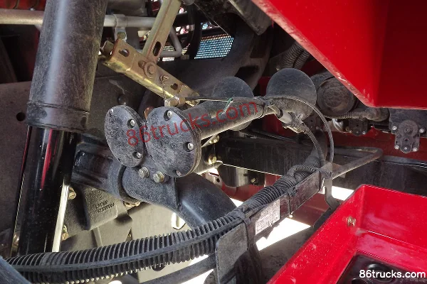 FAW Jiefang J6P camion lourd 330 ch 6X4(10 roues) Camion benne 7 m Châssis (3) | 86Trucks