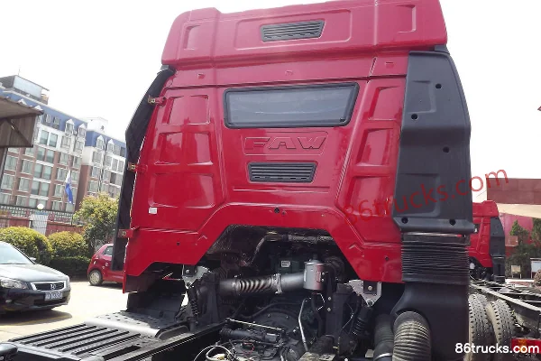FAW Jiefang J6P camion lourd 330 ch 6X4(10 roues) Camion benne 7 m Châssis (2) | 86Trucks