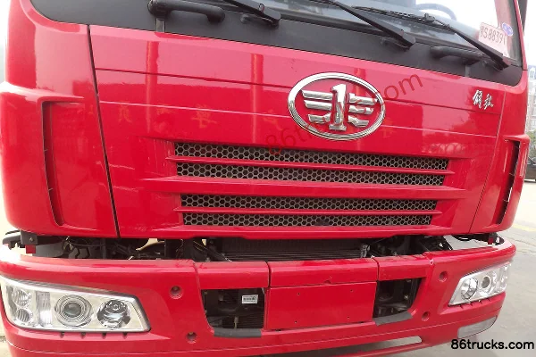 FAW Jiefang Aowei J5P 350 hp 8X4(12 wheels) Bulk Powder Tanker (Xingshi Brand) Exterior (3) | 86Trucks