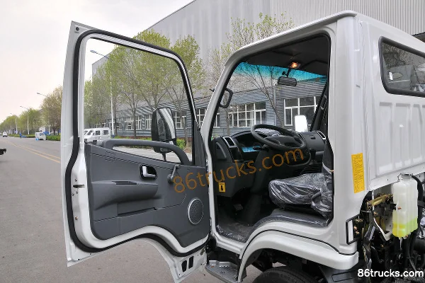 Kama HK3 Gold Transport 95hp 4X2(6 wheels) 3.15m Dump Truck (China VI) Cab (1) | 86Trucks