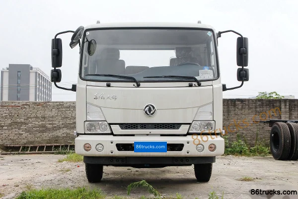 Xindongri Xindongri Dongfeng Commercial Vehicle chassis water sprinkler truck