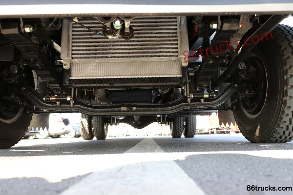 Sinotruk HOWO Wang Series 160 hp 4X2(6 wheels) 4.15m Single-row Van Light Truck (China VI) Chassis (1) | 86Trucks