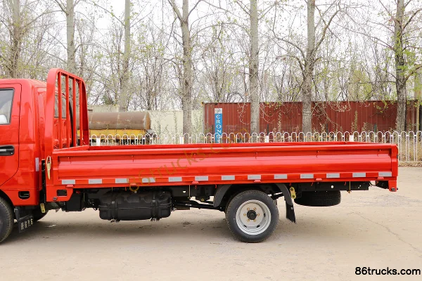 Tangjun Ouling V5 Series Deluxe 129hp 4X2(6 wheels) 3.61m Single Row Flatbed Light Truck (China VI) Body (1) | 86Trucks