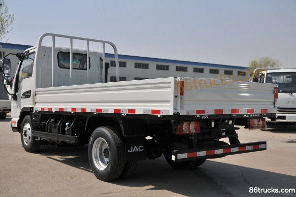 JAC Kangling J3 Luxe 95 ch 4X2(6 roues) camion léger à plateaux 3,7 m cabine simple (China VI) Carrosserie (3) | 86Trucks