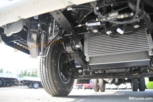 JAC Shuailing K280 88hp 4X2(6 wheels) 3.6m Single Row Van Light Truck Chassis (2) | 86Trucks