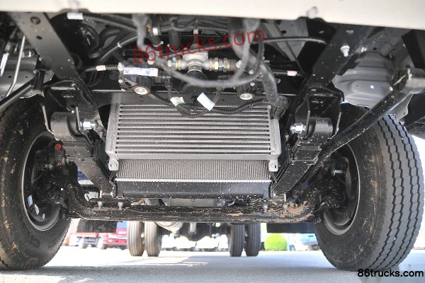 JAC Shuailing K280 88hp 4X2(6 wheels) 3.6m Single Row Van Light Truck Chassis (1) | 86Trucks
