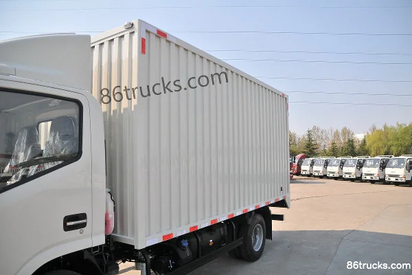JAC Shuailing K280 88hp 4X2(6 wheels) 3.6m Single Row Van Light Truck Body (1) | 86Trucks