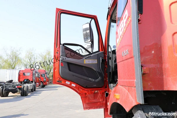 FAW Jiefang Nouveau J6P poids lourd 320 ch 6X2(8 roues) camion porteur à ridelles (China VI) Cabine (1) | 86Trucks