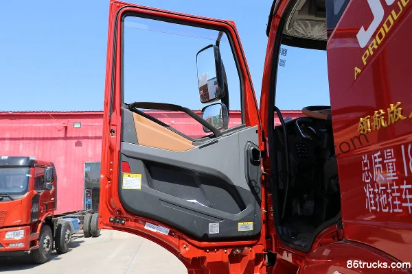 FAW Jiefang J6P Classic Edition 460 hp 4X2(6 wheels) AMT Automatic Tractor Truck (465 Welded Axle) (Hydraulic Retarder) Cab (1) | 86Trucks