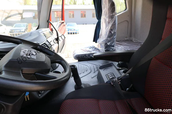 FAW Jiefang New J6P Heavy Truck Zhihuibao 380 hp 6X4(10 wheels) Tractor Truck (China VI) Cab (3) | 86Trucks
