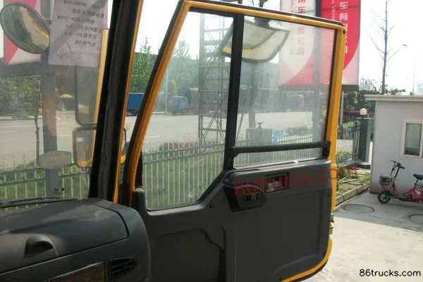 Hongyan Teba Heavy Truck 290 hp 6X4(10 wheels) Dump Truck Cab (1) | 86Trucks