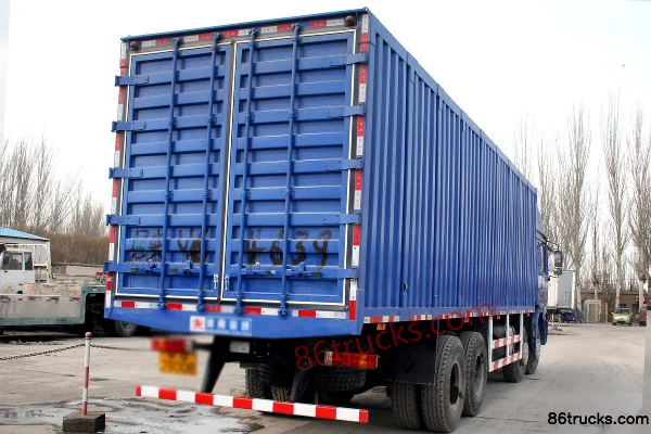 SHACMAN Delong F2000 Heavy Truck 336 hp 8X4(12 wheels) Van Cargo Truck (Standard Version) Cab (1) | 86Trucks