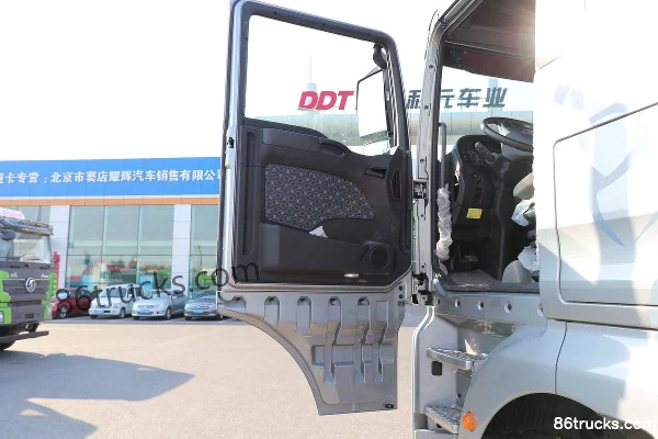 Sinotruk Sitrak C7H Heavy Truck 440 hp 6X4(10 wheels) Dangerous Goods Tractor Truck (China VI) Cab (1) | 86Trucks