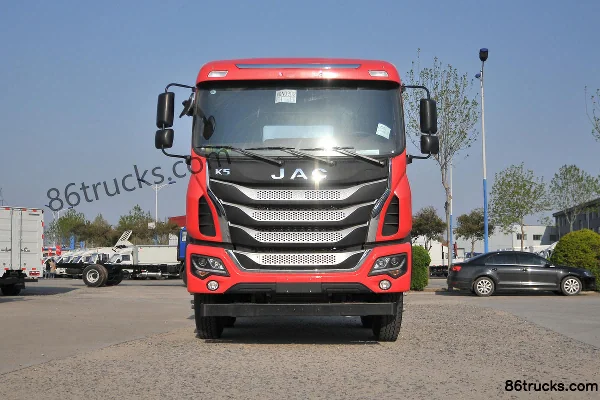 JAC Gallop K5L Heavy Truck 245 hp 6X2(8 wheels) 6.2m Flatbed Cargo Truck Exterior (2) | 86Trucks
