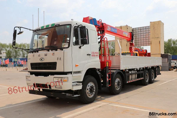 Hualing Star 400hp 8X4(12 wheels) Truck Mounted Crane Exterior (3) | 86Trucks