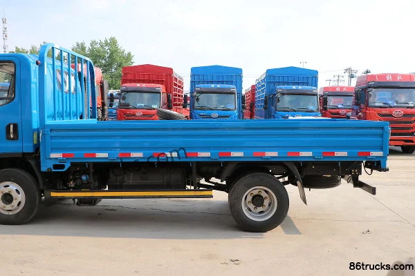 FAW Jiefang Hu VN 120hp 4X2(6 wheels) 4.2m single-row flatbed truck (China VI) Body (1) | 86Trucks