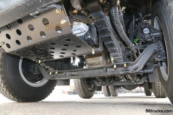 FAW Jiefang Qingdao Long V 220 hp 6X2(8 wheels) 4.5m Dump Truck Chassis (3) | 86Trucks