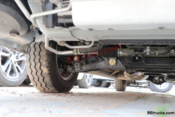 Foton utilitaire Fenjing G9 161 ch 4X2(6 roues) camion frigorifique (marque Songchuan) Châssis (2) | 86Trucks