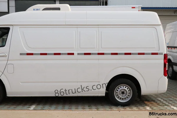 Foton utilitaire Fenjing G9 161 ch 4X2(6 roues) camion frigorifique (marque Songchuan) Carrosserie (2) | 86Trucks