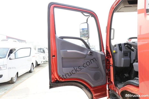 Foton Aoling CTS 143 ch 4X2(6 roues) camion porteur à ridelles 4,8 m cabine demi-avancée (1) | 86Trucks