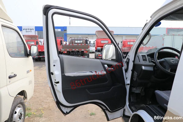 Foton véhicule utilitaire Fengjing G7 2020 version commerciale 160 ch 2,4 L essence 2 places fourgon long toit haut (China VI) Cabine (1)