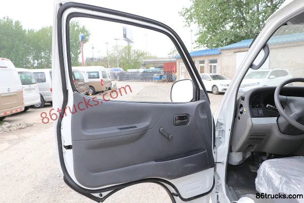 Jinbei Haishi L 2016 Flagship 116hp 2.5T Commercial Van Cab (1) | 86Trucks