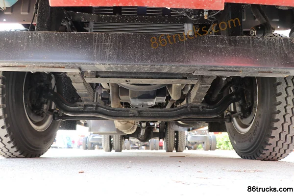 FAW Jiefang Qingdao Long V Medium Truck 180 hp 4X2(6 wheels) 6.75m flatbed cargo truck Chassis (1) | 86Trucks