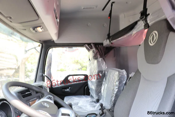 Dongfeng Commercial Vehicle Tianjin KR Medium Truck 245hp 6X2(8 wheels) 9.8m Cargo Truck Cab (3) | 86Trucks
