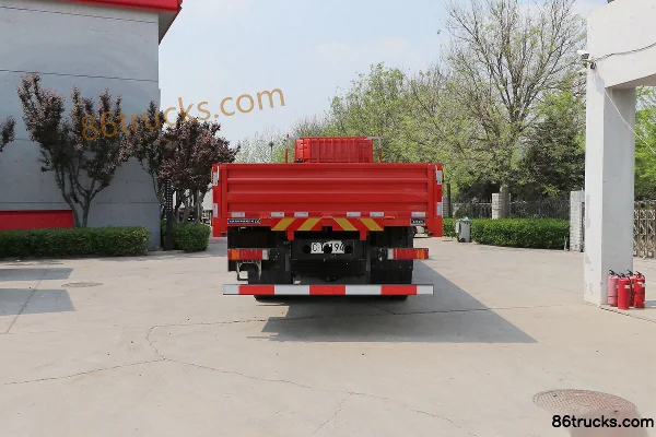 Dongfeng Commercial Vehicle Tianjin KR Medium Truck 245hp 6X2(8 wheels) 9.8m Cargo Truck Body (3) | 86Trucks