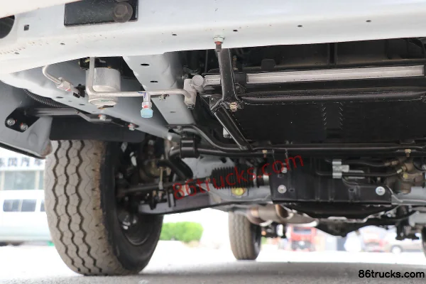 Jinbei Haishi L 2016 Luxury 139hp 2.4L Passenger Cargo Van Chassis (2) | 86Trucks