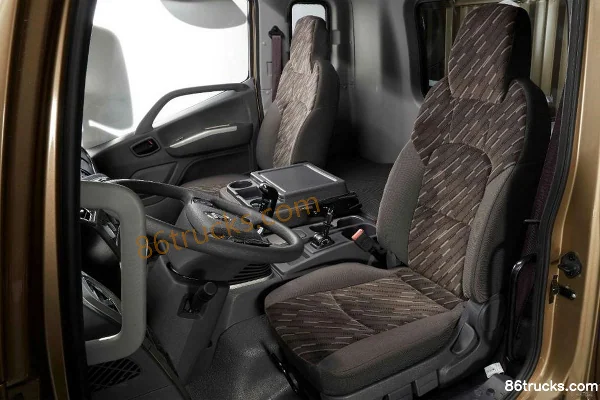 Foton Aoling Grand Frelon 210ch 4X2(6 roues) Camion porteur à ridelles 6,8 m cabine demi-avancée (toit surélevé) (3) | 86Trucks