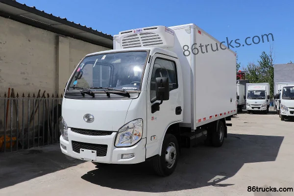 Yuejin Xiaofuxing S70 113 ch 4X2(6 roues) 3,26 m camion frigorifique Extérieur (3) | 86Trucks